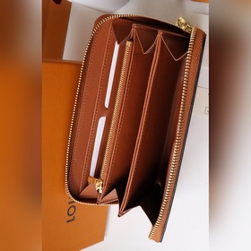 LV Артикул： M81141 Новая модель Кошелек Zippy с тисненым логотип