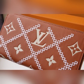 LV Артикул： M81141 Новая модель Кошелек Zippy с тисненым логотип