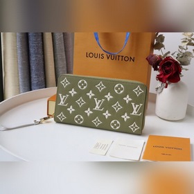 LV Артикул： M81279 Серия кошельков ZIPPY Кошелек Zippy Свежий
