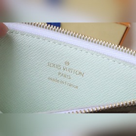 LV Артикул： M8354 Сумка Сумка-клатч из плотной ткани гладкой кож