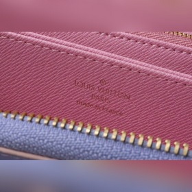 LV Специальная версия Кошелек на молнии Модель： M81340 Знамениты