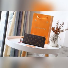 LV Артикул： N60742 Clemence Кошелек-бумажник Компактная и вмести