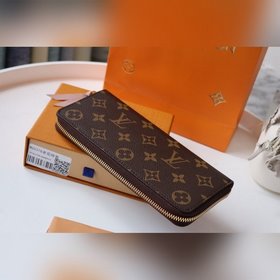 LV Модель： N60742 Clemence Кошелек-клатч Компактный, но вместите