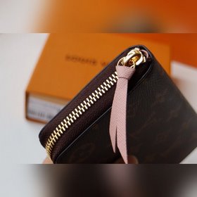 LV Модель： N60742 Clemence Кошелек-клатч Компактный, но вместите