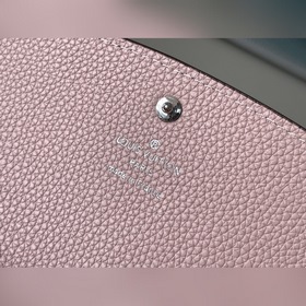 LV Артикул： M60145 Кошелек Iris Изготовленный из роскошной кожи 