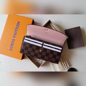 LV Модель M61289 Emilie Кошелек Изготовлен из мягкой ткани Monog