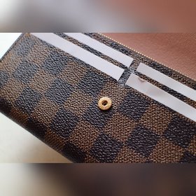 LV Модель M61289 Emilie Кошелек Изготовлен из мягкой ткани Monog