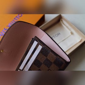 LV Модель M61289 Emilie Кошелек Изготовлен из мягкой ткани Monog