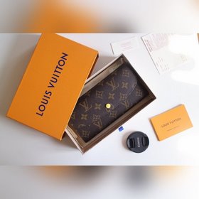 LV Модель M61289 Emilie Кошелек Изготовлен из мягкой ткани Monog