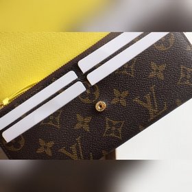 LV Модель M61289 Emilie Кошелек Изготовлен из мягкой ткани Monog