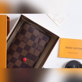 LV Модель M61289 Emilie Кошелек Изготовлен из мягкой ткани Monog