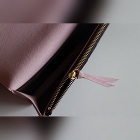 LV Модель M61289 Emilie Кошелек Изготовлен из мягкой ткани Monog
