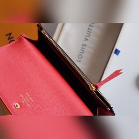 LV Модель M61289 Emilie Кошелек Изготовлен из мягкой ткани Monog