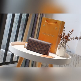 LV SARAH Длинный кошелек с клапаном Артикул： M60531 Кошелек с