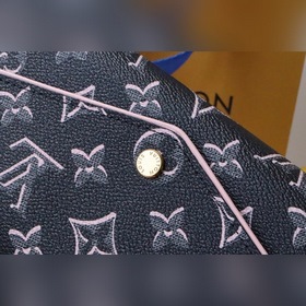 LV длинная модель Модель： M81477 Является частью новой интерпрета