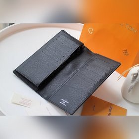 LV Модель 62665 Серия «Цветы» Сумка для костюма Весна-лето 2020 П