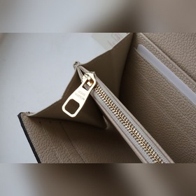 LV Артикул： 80496 Кошелек на молнии Изготовлен из двухцветной ко
