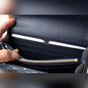 LV Артикул： M81183 Кошелек Sarah Этот кошелек Sarah выполнен из 