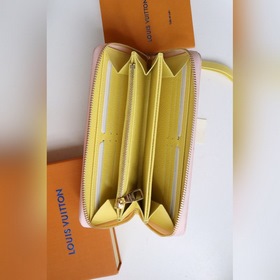 LV Артикул： M81279 Кошельки серии ZIPPY Кошелек Zippy Свежий ви