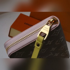LV Артикул： M81279 Кошельки серии ZIPPY Кошелек Zippy Свежий ви