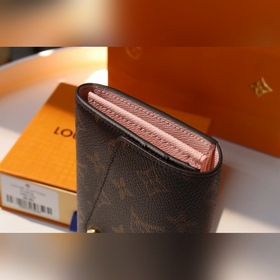 LV SARAH Длинный кошелек с клапаном Артикул： M60531 Кошелек с 