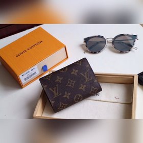 LV Модель M41938 Кошелек VICTORINE Изящный и функциональный, это