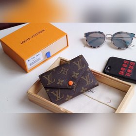LV Модель M41938 Кошелек VICTORINE Изящный и функциональный, этот