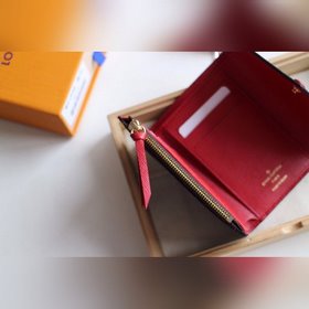 LV Модель M41938 Кошелек VICTORINE Изящный и функциональный, это