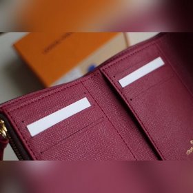 LV Модель M41938 Кошелек VICTORINE Изящный и функциональный, это