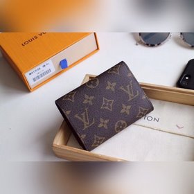 LV Модель M41938 Кошелек VICTORINE Изящный и функциональный, это