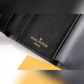 LV Модель M68704 MICRO Кошелек Этот компактный кошелек Micro из
