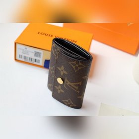 LV Модель M68704 MICRO Кошелек Этот компактный кошелек Micro из 
