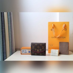 LV ARIANE Кошелек Модель M62037  Компактный изящный, с нескольк