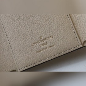LV [Кошелек] Артикул： M80086 Бежевый Этот кошелек изготовлен из 