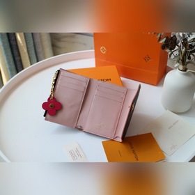 LV Короткий кошелек Emilie с тремя складками Артикул： M64203 Мо