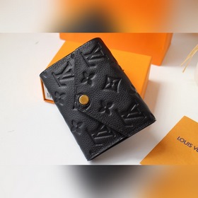 LV Артикул： M64060 Элегантный и практичный компактный кошелек Эт