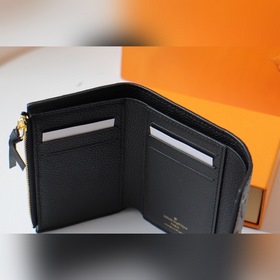 LV Артикул： M64060 Элегантный и практичный компактный кошелек Эт