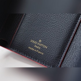 LV Артикул： M64060 Элегантный и практичный компактный кошелек Эт