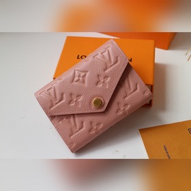 LV Артикул： M64060 Элегантный и практичный компактный кошелек Эт