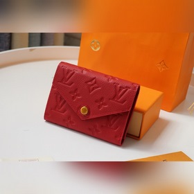 LV Артикул： M64060 Элегантный и практичный компактный кошелек Эт