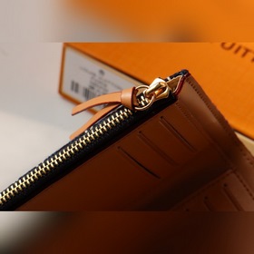 LV Артикул： M80211 С 1854 года VICTORINE WALLET Эта версия кошел