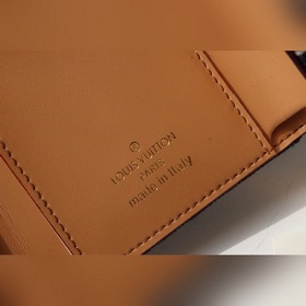 LV Артикул： M80211 С 1854 года VICTORINE WALLET Эта версия кошел