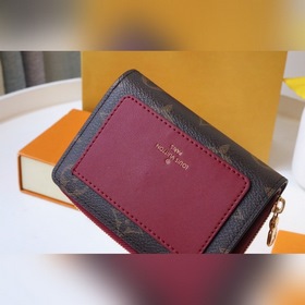 LV Lou Кошелек Артикул： M81461 Изготовлен из парусины, с контрас