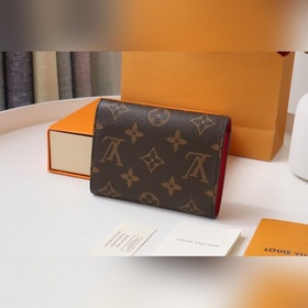 LV Компактный кошелек Артикул： M62742 Изящный и функциональный,