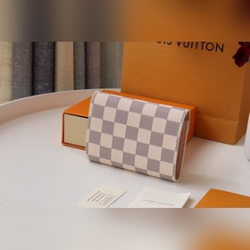 LV Артикул： M62742 Компактный кошелек Мягкий стиль и функциональ