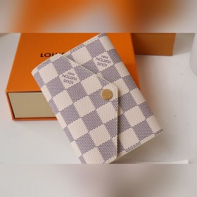 LV Артикул： M62742 Компактный кошелек Мягкий стиль и функциональ