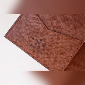 LV модель M64411 Паспортный чехол «Sakura» Идеальный аксессуар дл