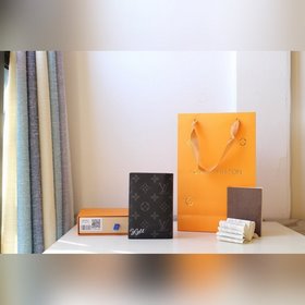 LV модель M64411 Паспортный чехол «Junma» Идеальный аксессуар для