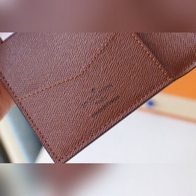 LV Модель M64411 Паспортный чехол Идеальный аксессуар для модных
