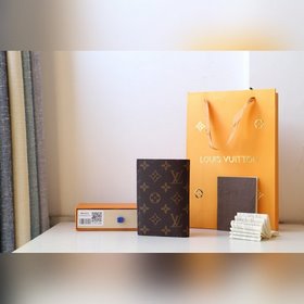LV Модель M64411 Паспортный чехол Идеальный аксессуар для модных